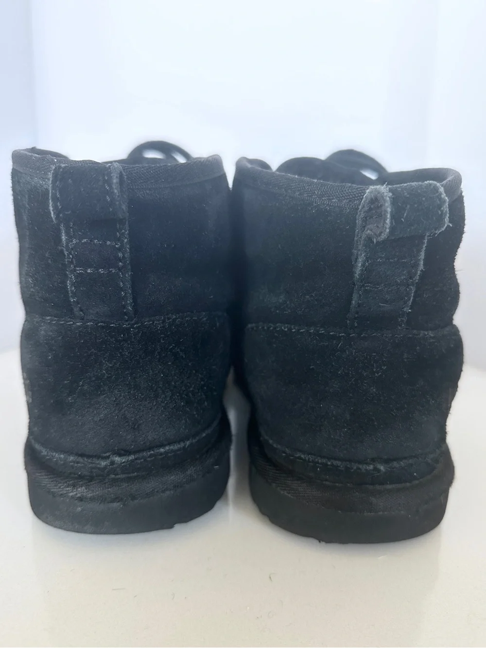 Ugg Neumel II Kids Ankle Lace Up Chukka Boot Black Size 6 girls Size 8 woman’s
